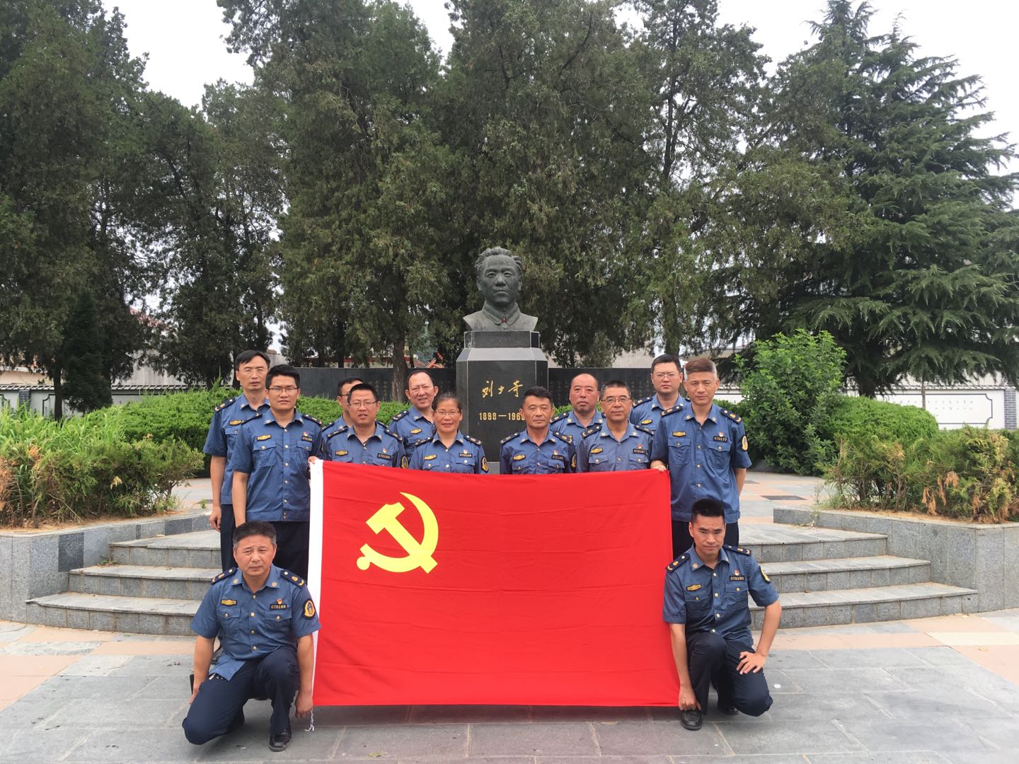 6.27参观刘少奇纪念室.jpg